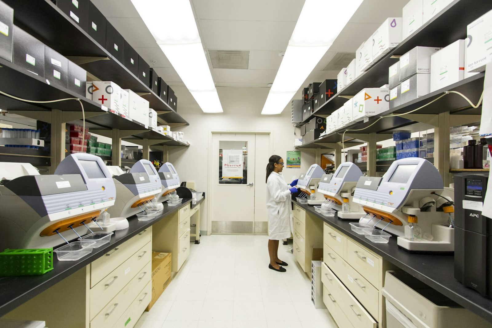 Laboratory where medical device biological safety evaluations are carried out