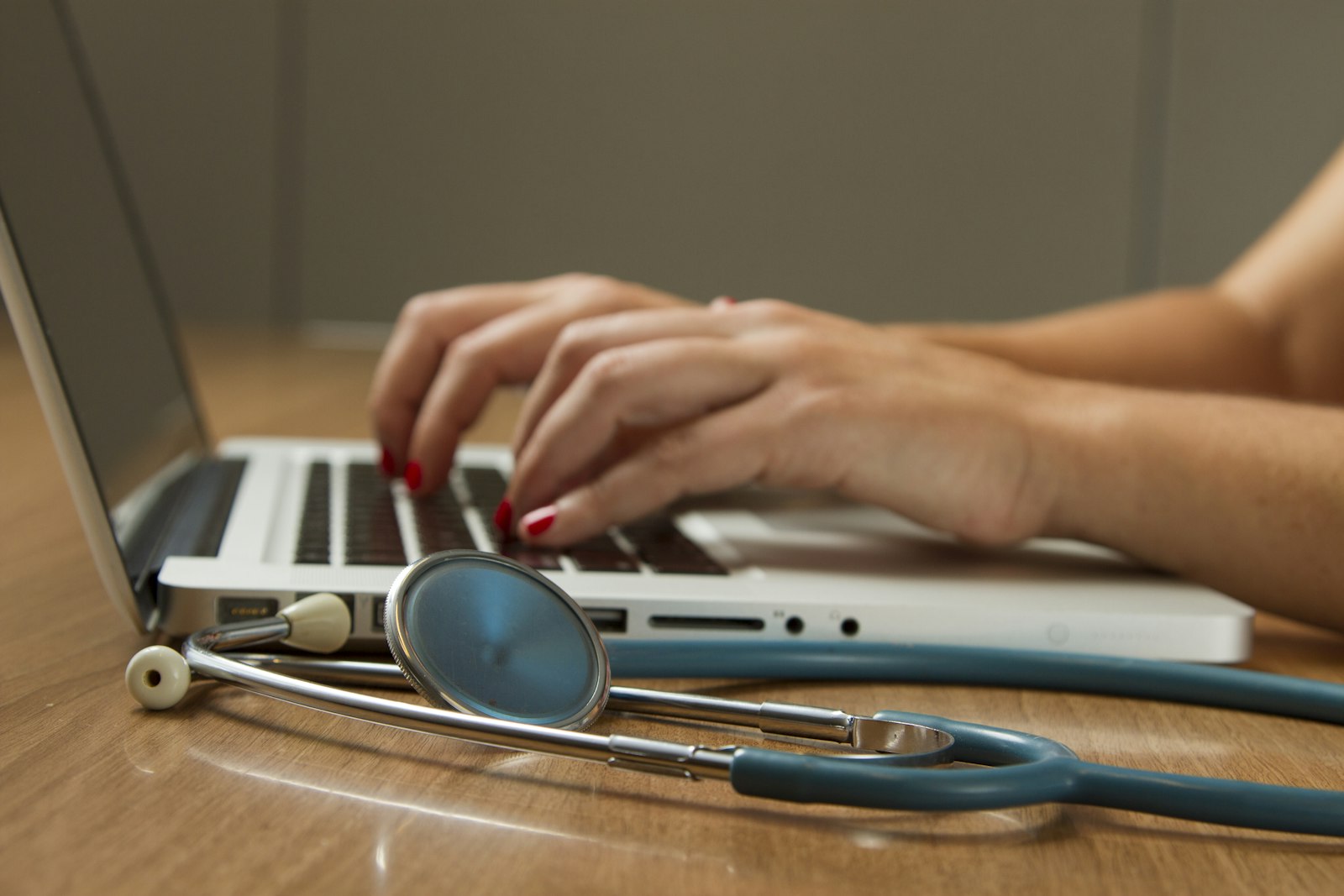 Compiling a biological evaluation report on a laptop